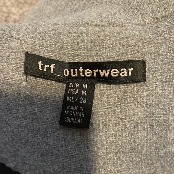 Zara outerwear Grey lined double breasted womens coat - size medium - Picture 3 of 7